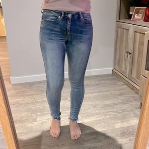Noisy May Skinny Jeans